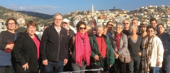 The coach party of ESRAmagazine folk on their day out make a visit to Israeli West Barta’a.  Photo: Lydia Aisenberg